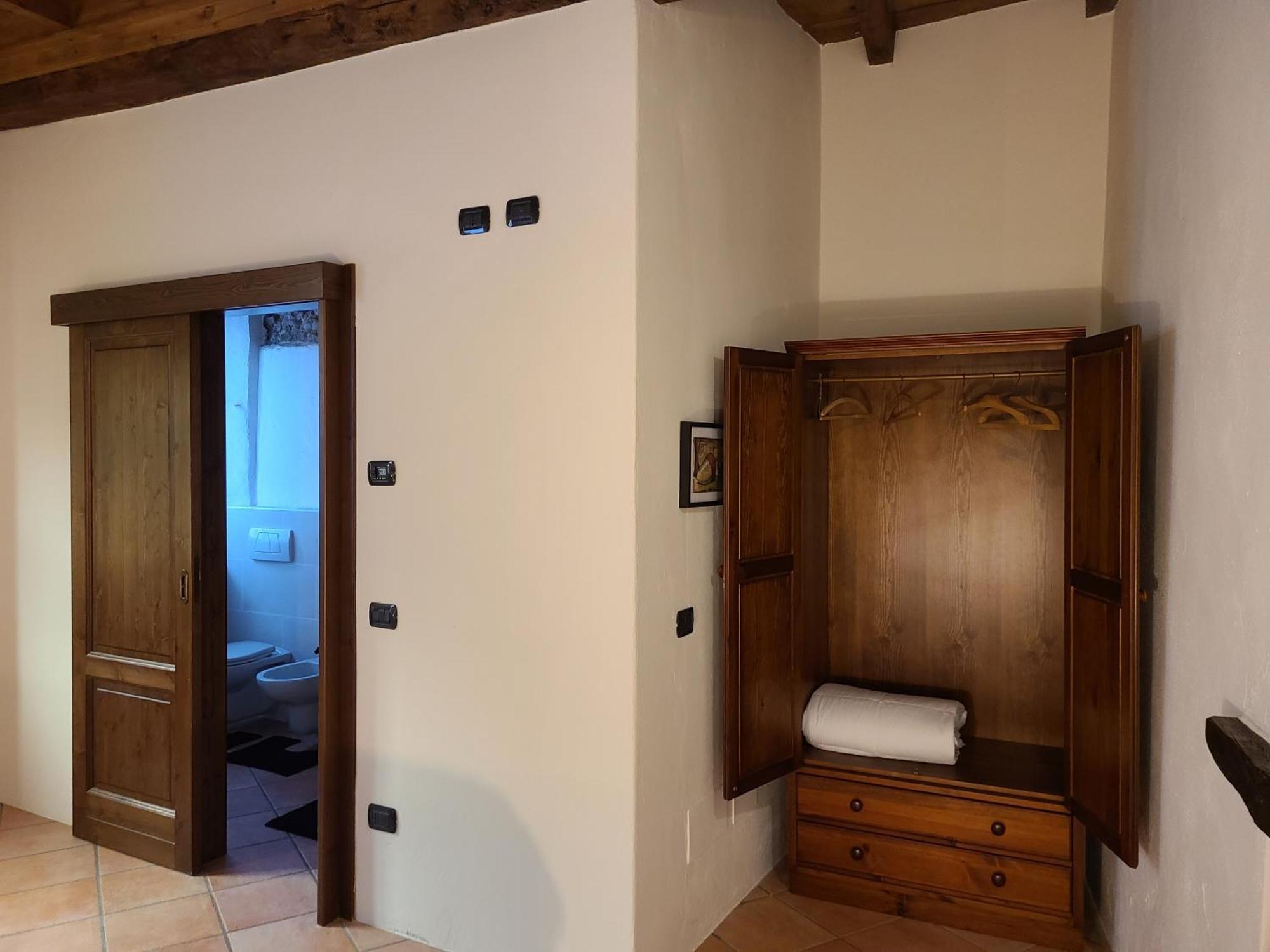Robin'S Nest Otel Paruzzaro Oda fotoğraf
